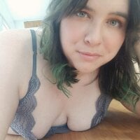 EmmalineKisses Offline Chatrum