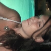 CUMFOREVERY1nTitTiES2Live Webcam