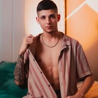 Mathewboy1 webcam model