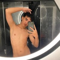 Ben_Darkdesiree webcam model