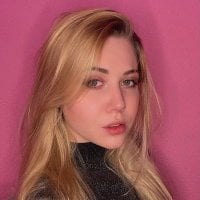 xXxHannahxXx Adlı Modelin Çevrimdışı Sohbet Odası