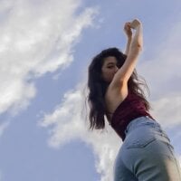 Eva_shiner18's Offline Chat Room