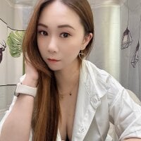 z-jingjing's Profile Pic