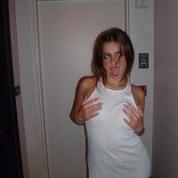 JjjjjjH99999 avatar