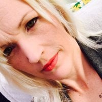 JessicaAndSpencer's Offline Chat Room