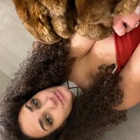 SquirtVixxen's Offline Chat Room