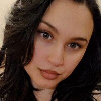 sophiedee18's Offline Chat Room