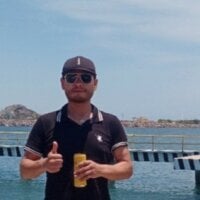 luca_deseo's Offline Chat Room