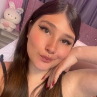 AngieG14_ webcam model