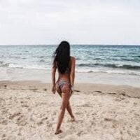 megan_sweetx_'s Offline Chat Room