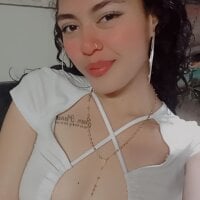 KloeParker23 offline chatrum