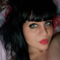 Sweet_Rebela's Offline Chat Room