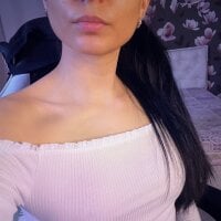 Kriss_brunette_5