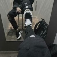 Obormot999 webcam model