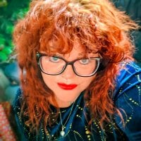 LadyCrimsonVoluptas webcam