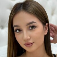 ArianaLoon