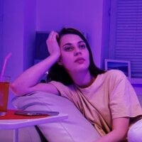 MaryFavro's Offline Chat Room