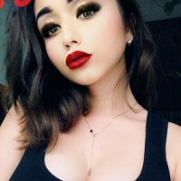 Leila_Bell's Offline Chat Room