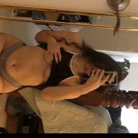 freekyfukk's Offline Chat Room