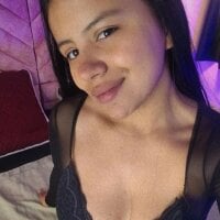 sasha_roldann webcam