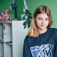 MelenaGrace's Offline Chat Room