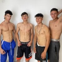 luxboyhaus' Offline Chat Room