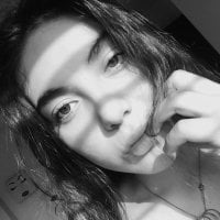 fuckmedad12's Offline Chat Room