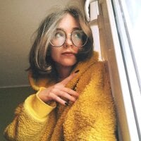 juicyPenny model avatar