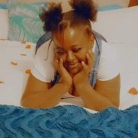 bigbustyqueen webcam