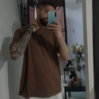 giannis090 webcam