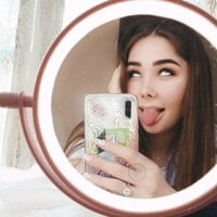 mandy-and-megan's Offline Chat Room