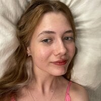 OttilieDavi's Avatar Pic