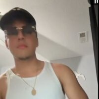 Joniguzman webcam