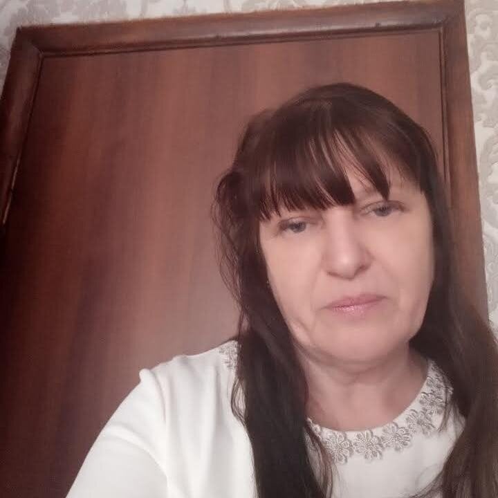 Apeesynka5521