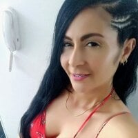 desiree1980's Offline Chat Room