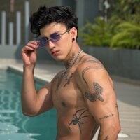 JUSTIN_FULLER1 webcam model