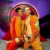 Friends_Lust webcam model