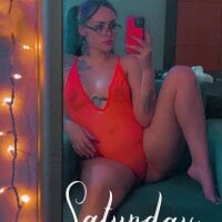 Meganfoxie's Offline Chat Room