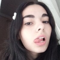 غرفة دردشة kittyshyyy دون اتصال