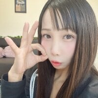 Yua_001 webcam model