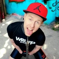 Fuc71's Avatar Pic