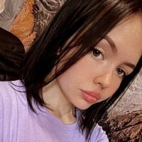 CarolynCruz офлайн чат стая