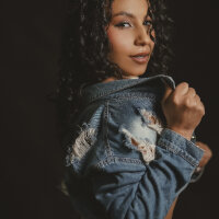 Model hannah_thomson_