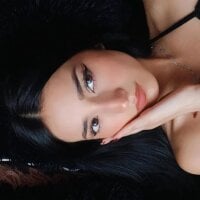 pr3tty_nathaa model avatar