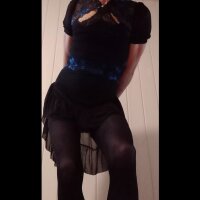 KinkyDollyToy webcam