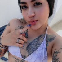 Hanna_moore10 webcam model