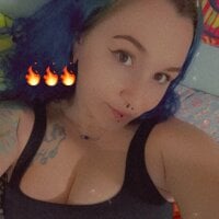 oliviahazee: изображение аватарки