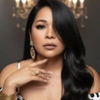 lamaterialistasexy webcam model