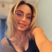 DeannaReese webcam model