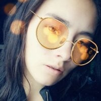 izzistivens' Offline Chat Room